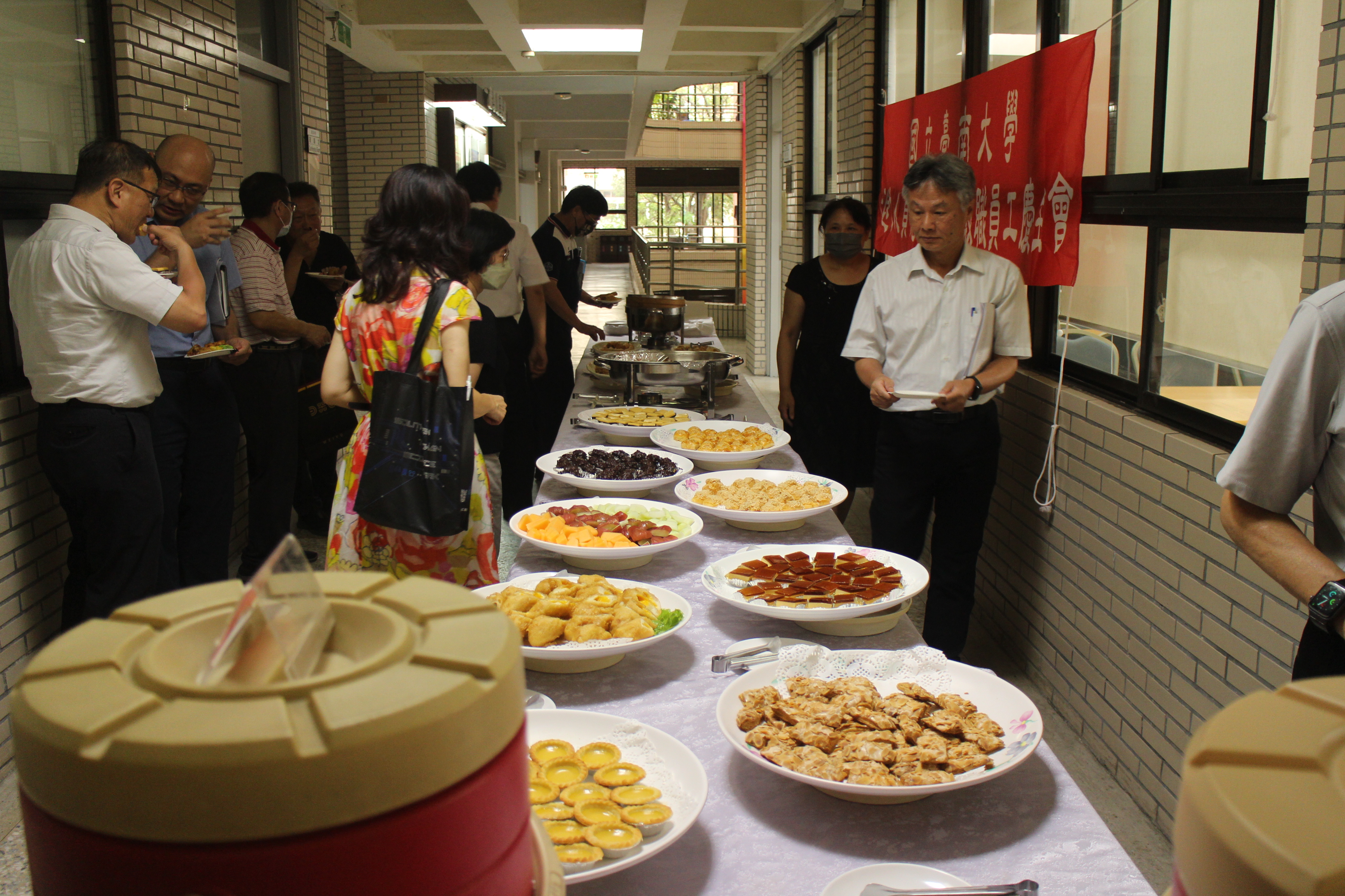 114年6月18日退休人員感恩茶會暨教職員工慶生會